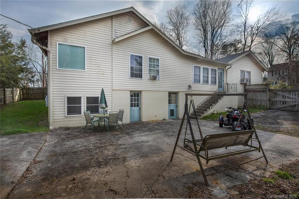 513 Higate Road Hendersonville, NC 28791 - Photo 30 of 34 Gallery Image 30