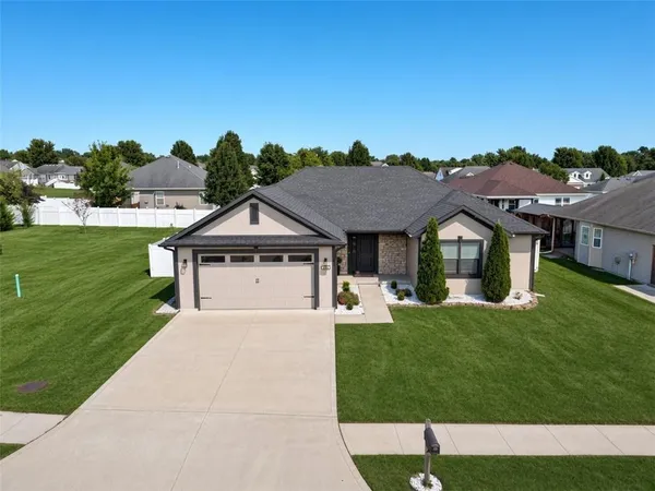 $460,000 | 504 Katy Circle, Sedalia, MO 65301