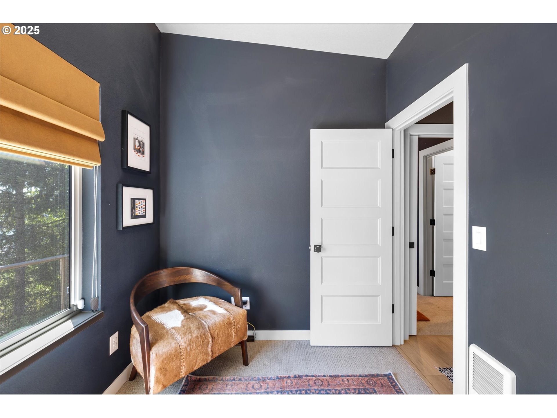 810 Taylor Road Kalama, WA 98625 - Photo 19 of 35 a picture of front door