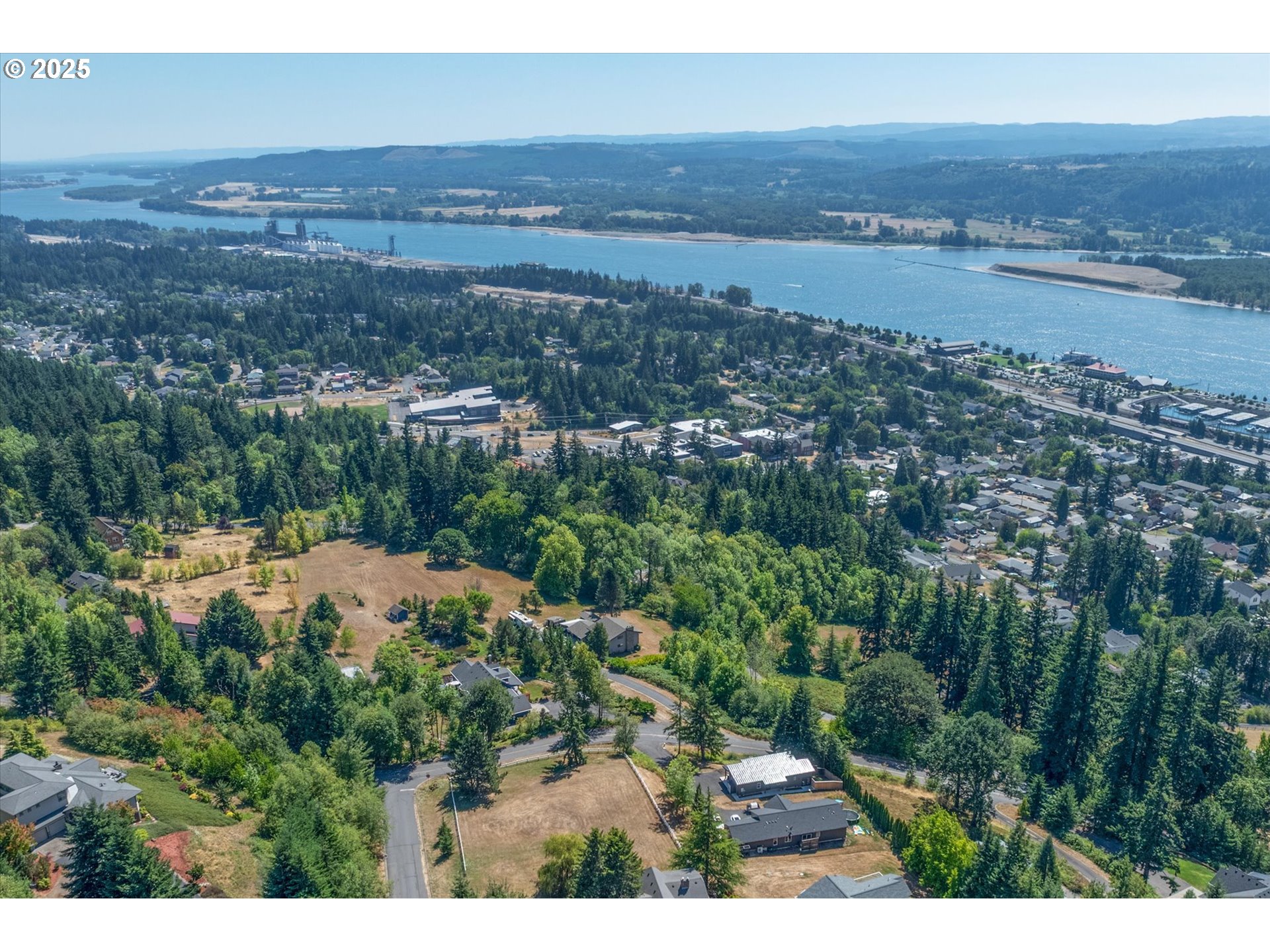 810 Taylor Road Kalama, WA 98625 - Photo 31 of 35 an aerial view of a city