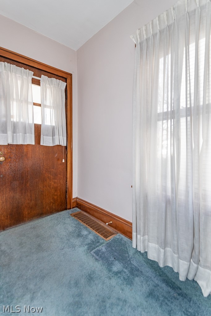 923 Greyton Road Cleveland Heights, OH 44112 - Photo 10 of 25