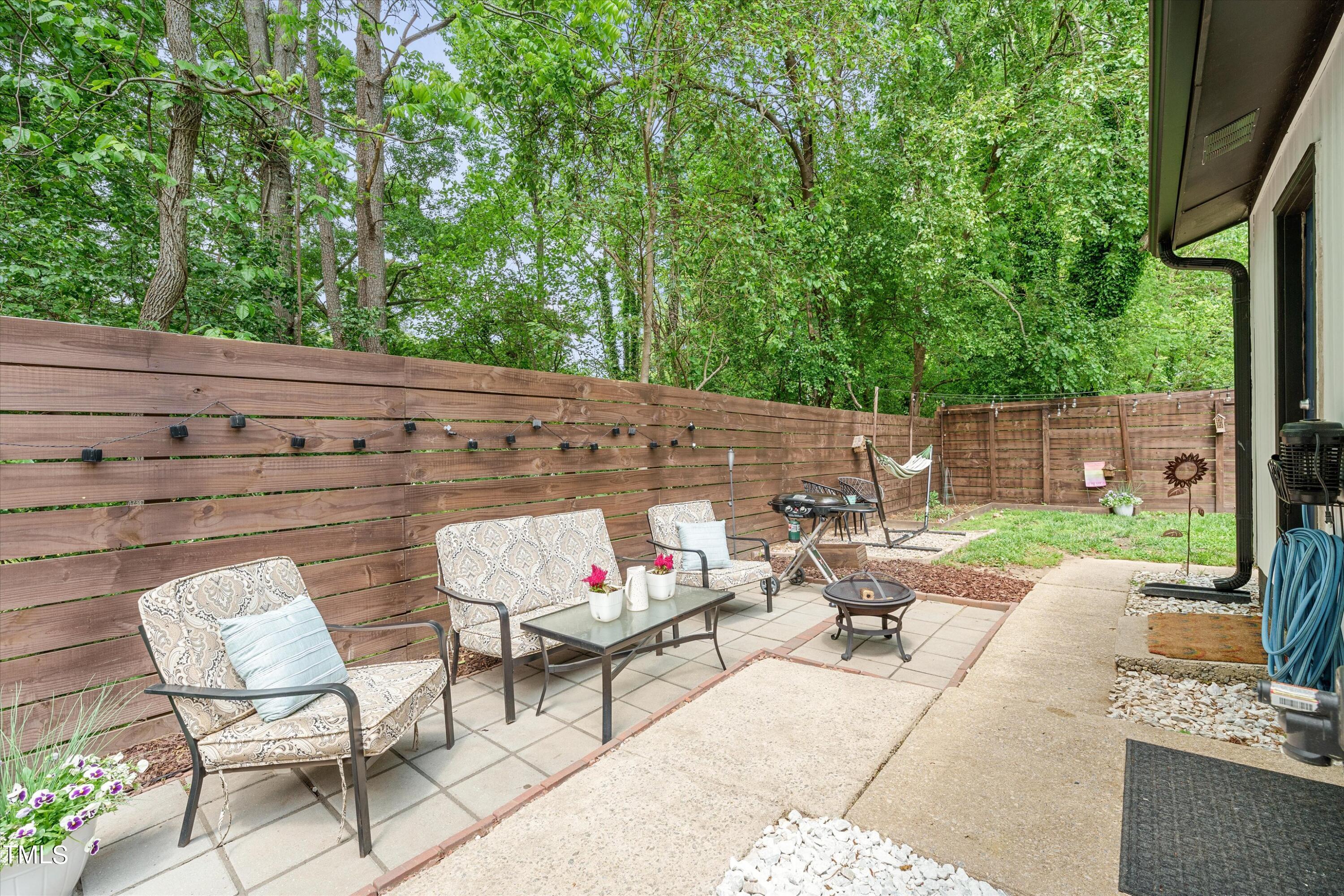 1303 Hazelnut Drive Raleigh, NC 27610 - Photo 6 of 33 27-1303 Hazelnut-27