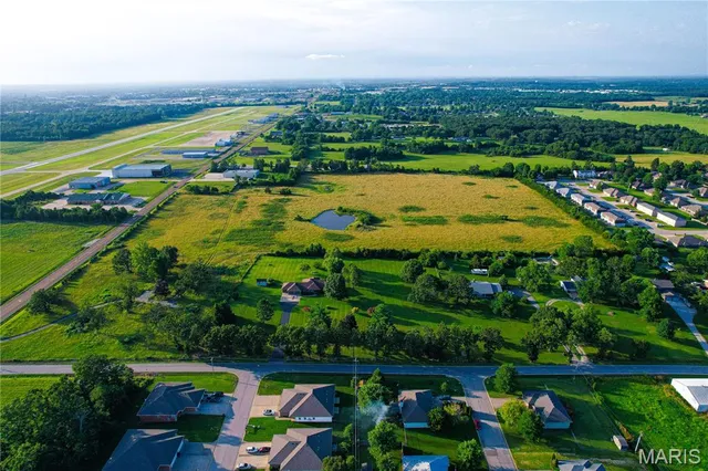 $1,600,000 | 2616 South Jefferson Avenue, Lebanon, MO 65536