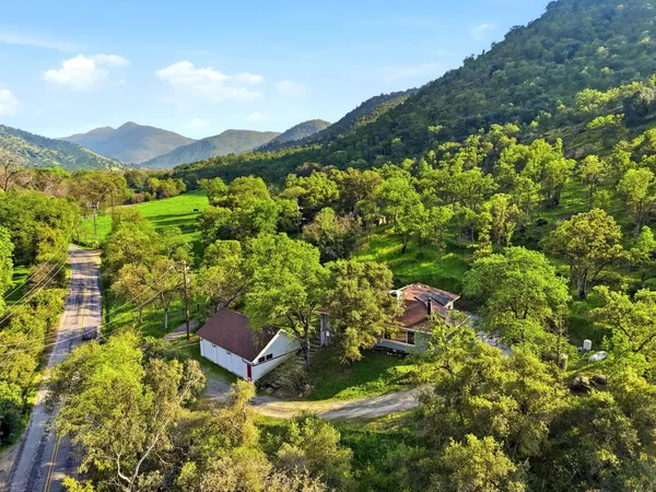 $489,000 | 43378 South Fork Drive, Three Rivers, CA 93271