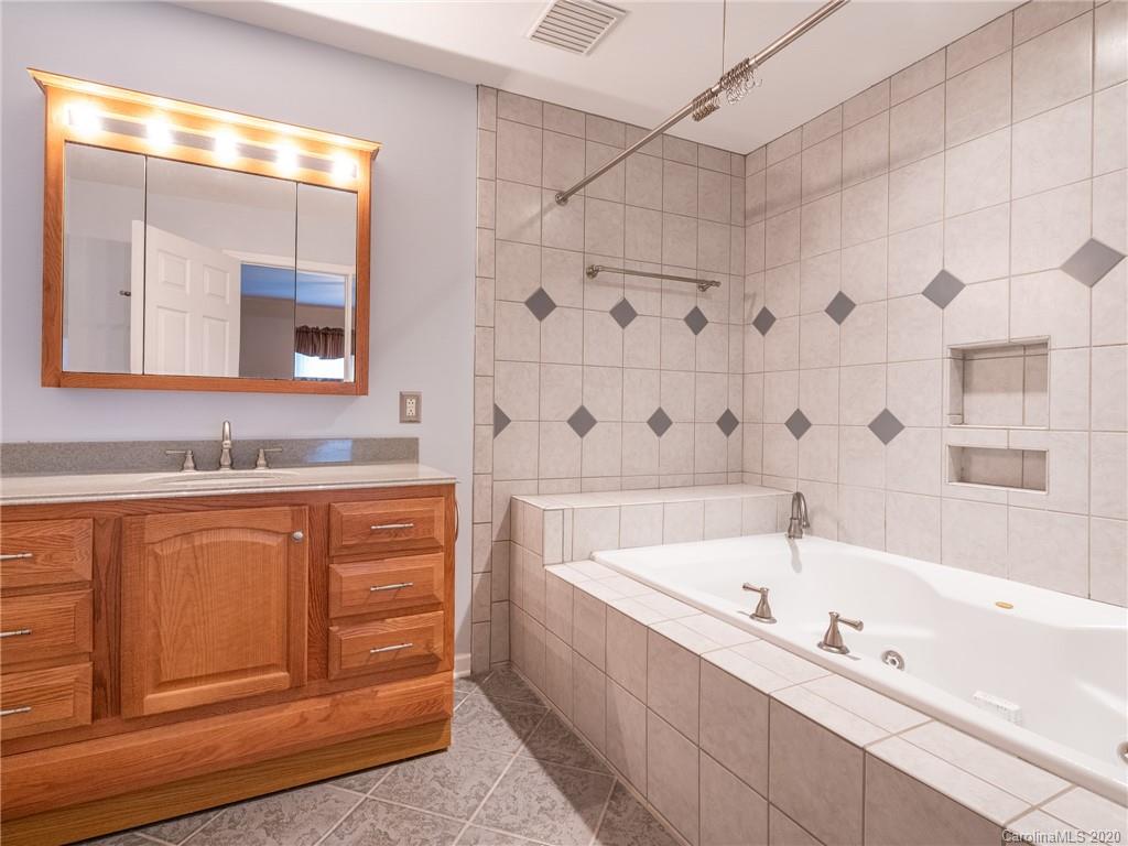 6505 Deal Road Matthews, NC 28104 - Photo 22 of 42 Gallery Image 22