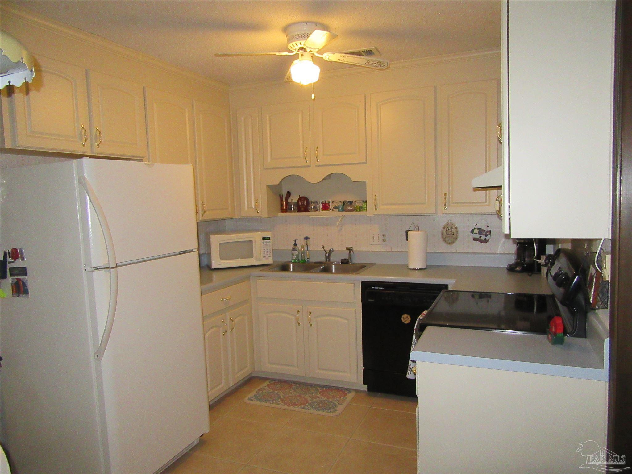 5795 Adelyn Road Pensacola, FL 32504 - Photo 5 of 27 Gallery Image 5