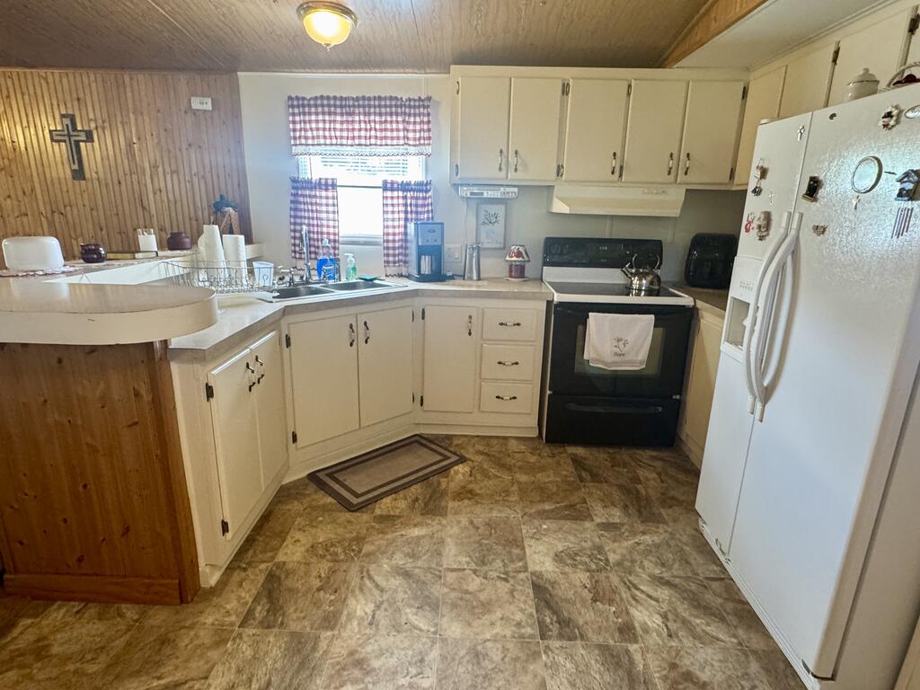 75 Rippey Hollow Road Galax, VA 24333 - Photo 19 of 35 Gallery Image 19
