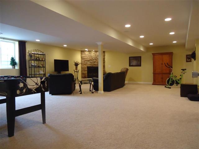 43 Rella Rae Avenue Marysville, MI 48040 - Photo 25 of 28 31091425-25.JPG