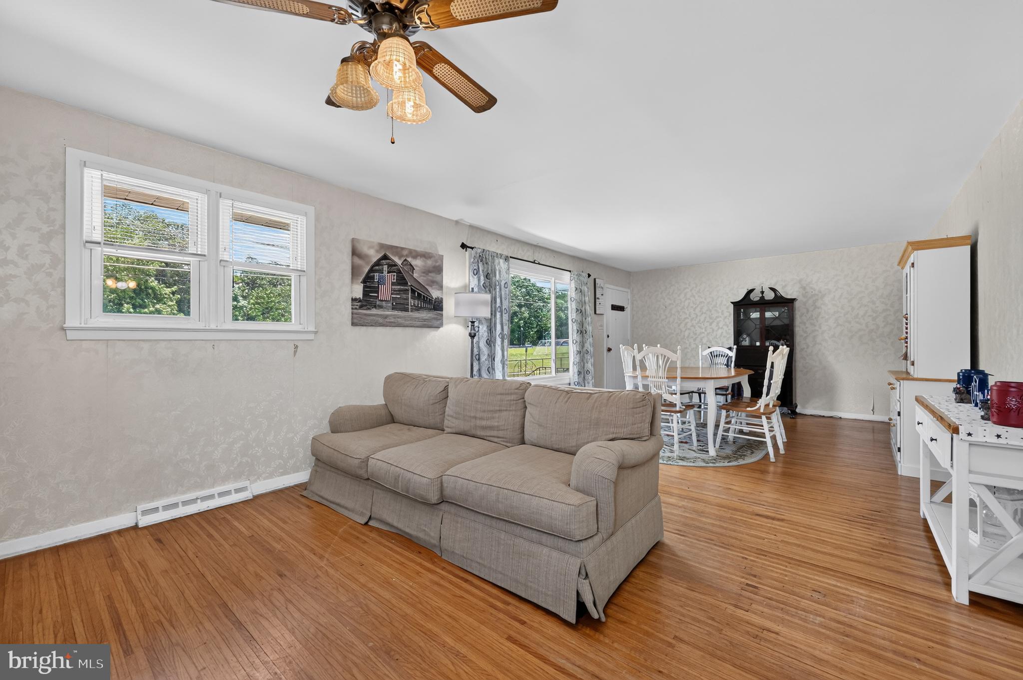 620 West 3rd Avenue Runnemede, NJ 08078 - Photo 10 of 30