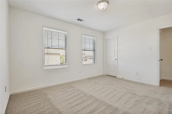 $2,600 | 2430 Sagebrush Drive, Glenn Heights, TX 75154