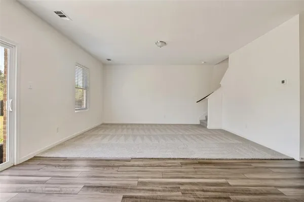 $2,600 | 2430 Sagebrush Drive, Glenn Heights, TX 75154