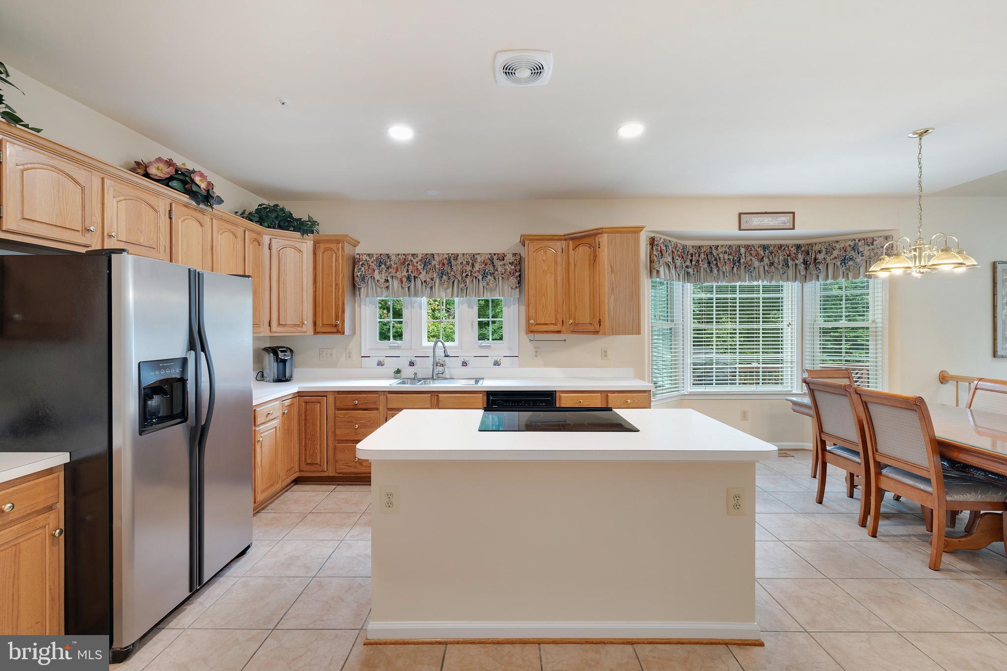 14300 Delcastle Drive Bowie, MD 20721 - Photo 6 of 33 Kitchen