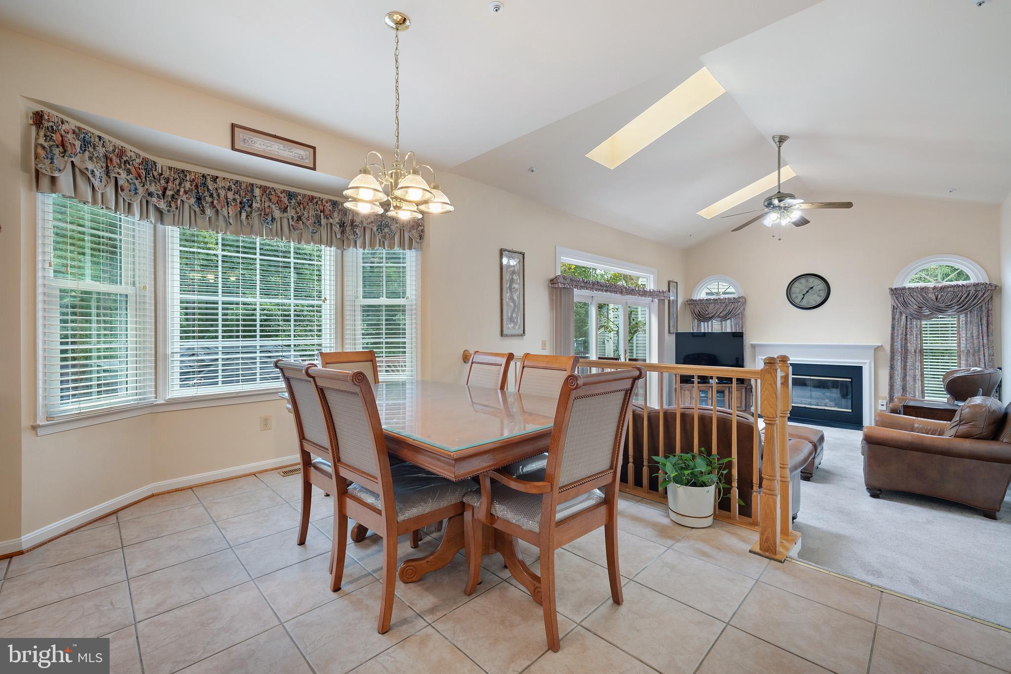 14300 Delcastle Drive Bowie, MD 20721 - Photo 9 of 33 Eat-In Kitchen