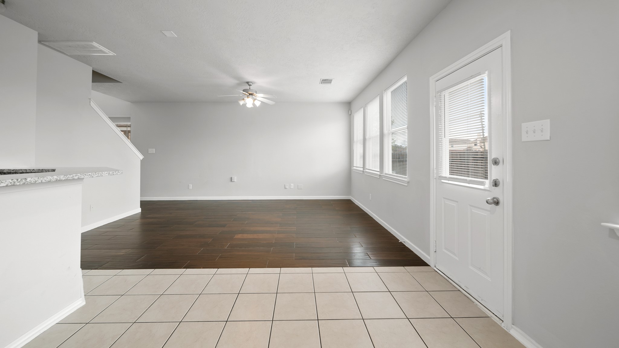 13107 Peppergate Lane Houston, TX 77044 - Photo 4 of 14