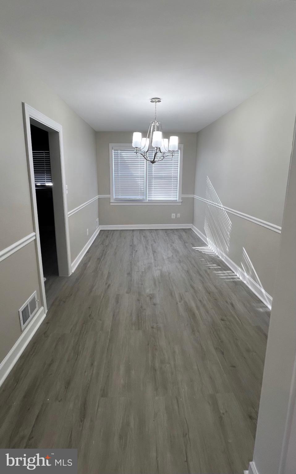 116 Riverthorn Road Baltimore, MD 21220 - Photo 3 of 16