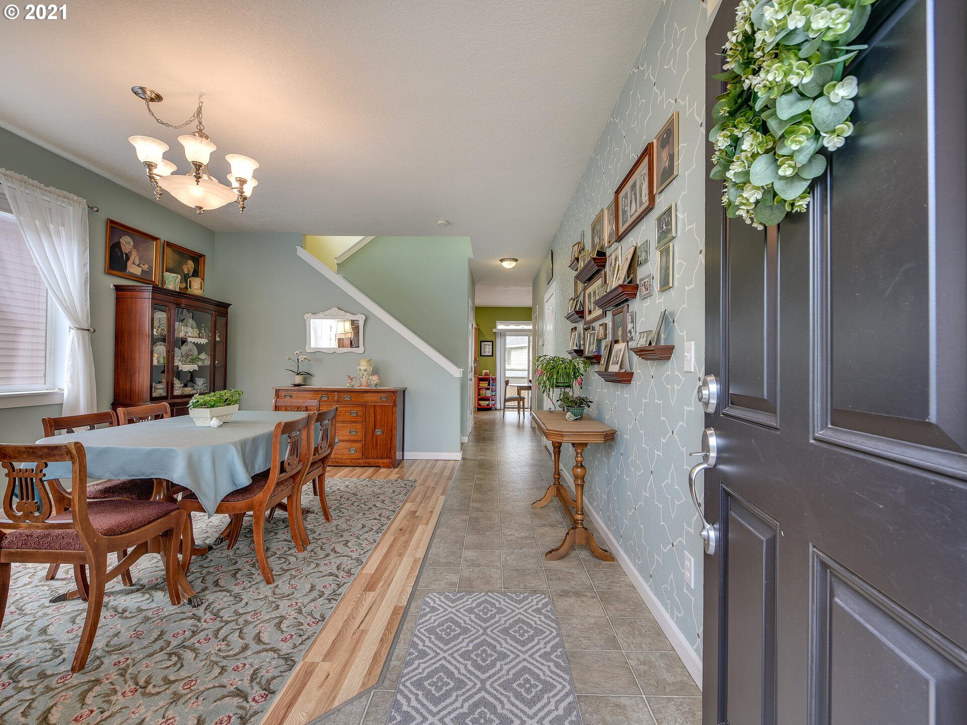 18351 Tupper Road Sandy, OR 97055 - Photo 4 of 32 Gallery Image 4