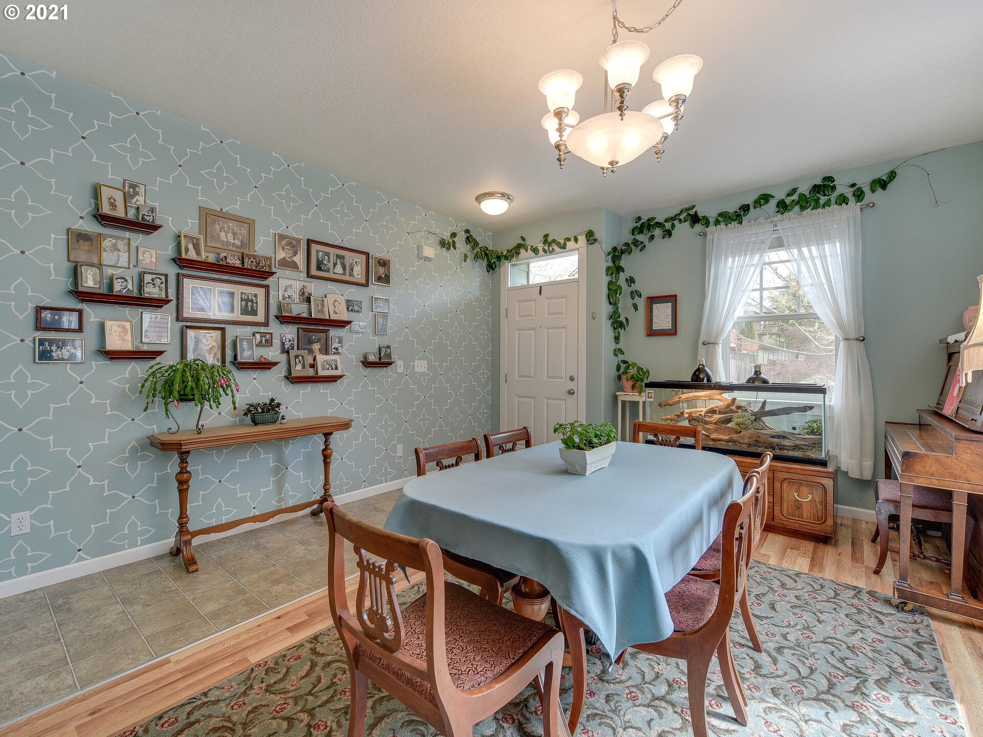 18351 Tupper Road Sandy, OR 97055 - Photo 6 of 32 Gallery Image 6