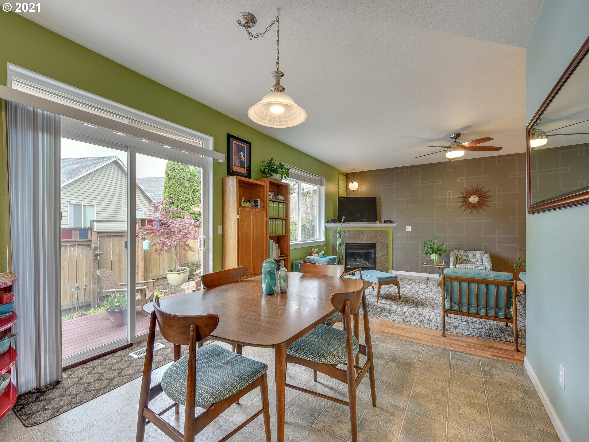 18351 Tupper Road Sandy, OR 97055 - Photo 9 of 32 Gallery Image 9