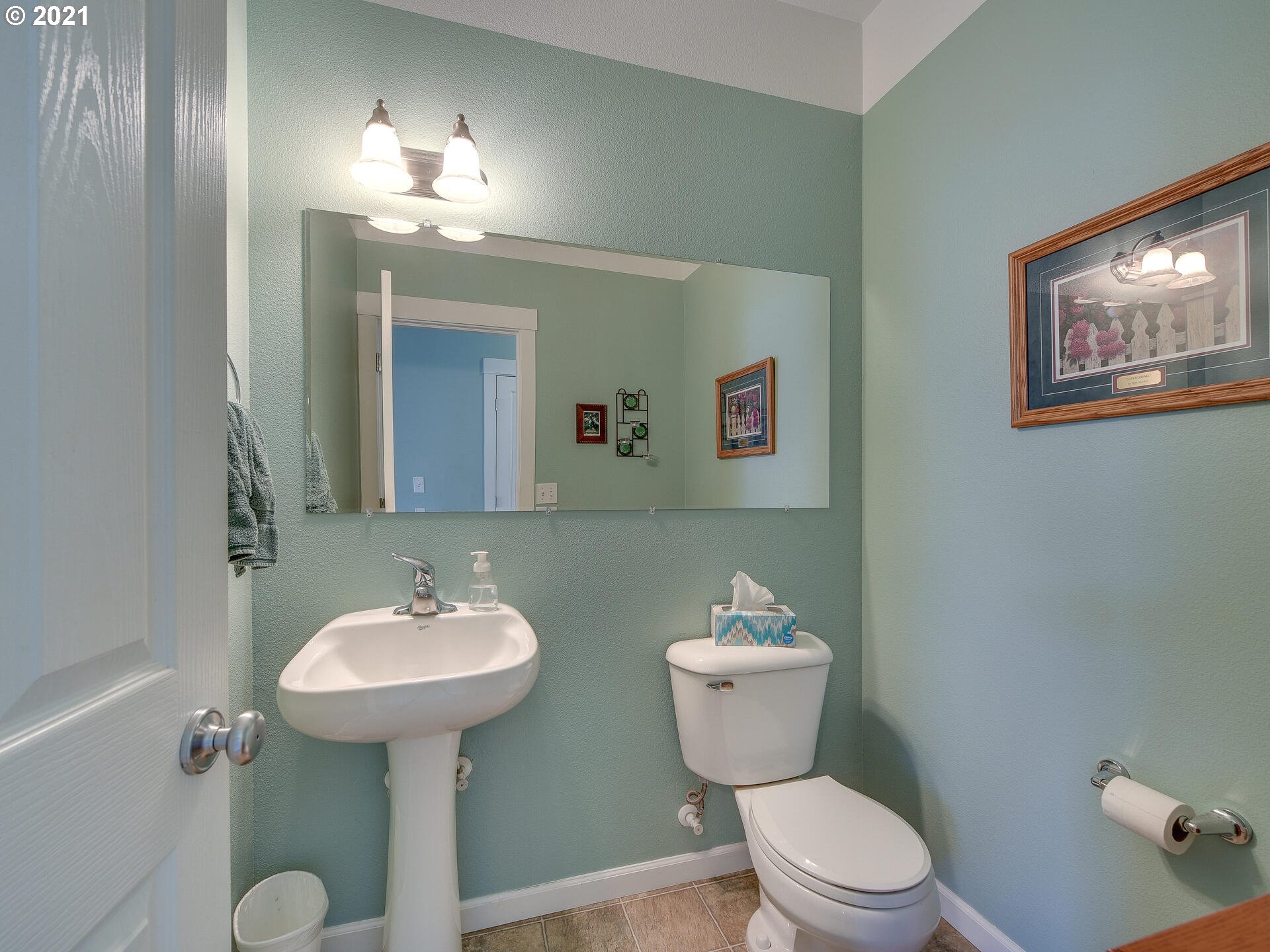 18351 Tupper Road Sandy, OR 97055 - Photo 10 of 32 Gallery Image 10