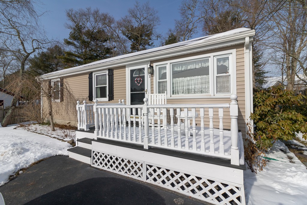 132 Glen Charlie Road Wareham, MA 02538 - Photo 1 of 20 Gallery Image 1