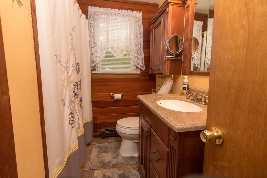 132 Glen Charlie Road Wareham, MA 02538 - Photo 15 of 20 Gallery Image 15