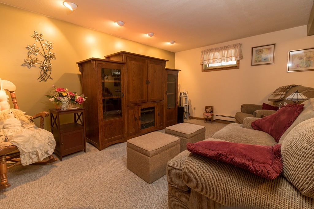 132 Glen Charlie Road Wareham, MA 02538 - Photo 18 of 20 Gallery Image 18