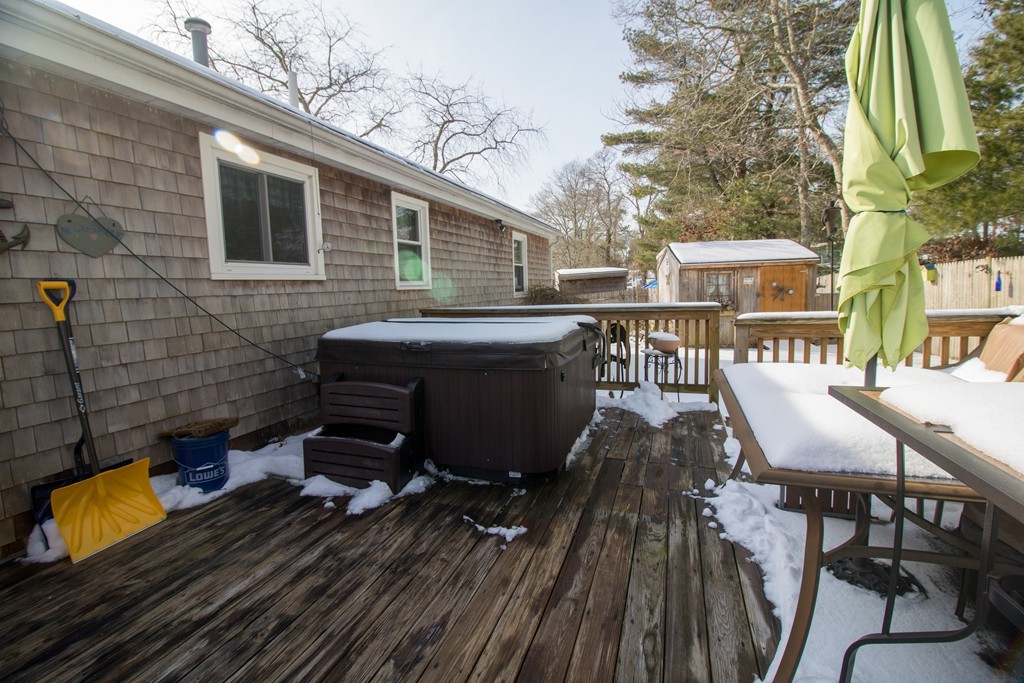 132 Glen Charlie Road Wareham, MA 02538 - Photo 4 of 20 Gallery Image 4