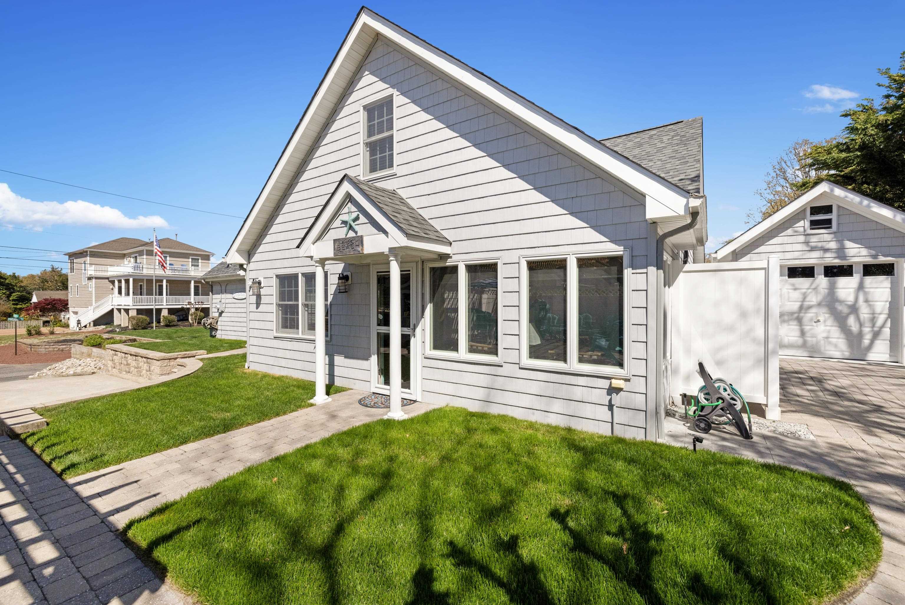 14 Pinewood Road Cape May, NJ 08204 - Photo 2 of 46