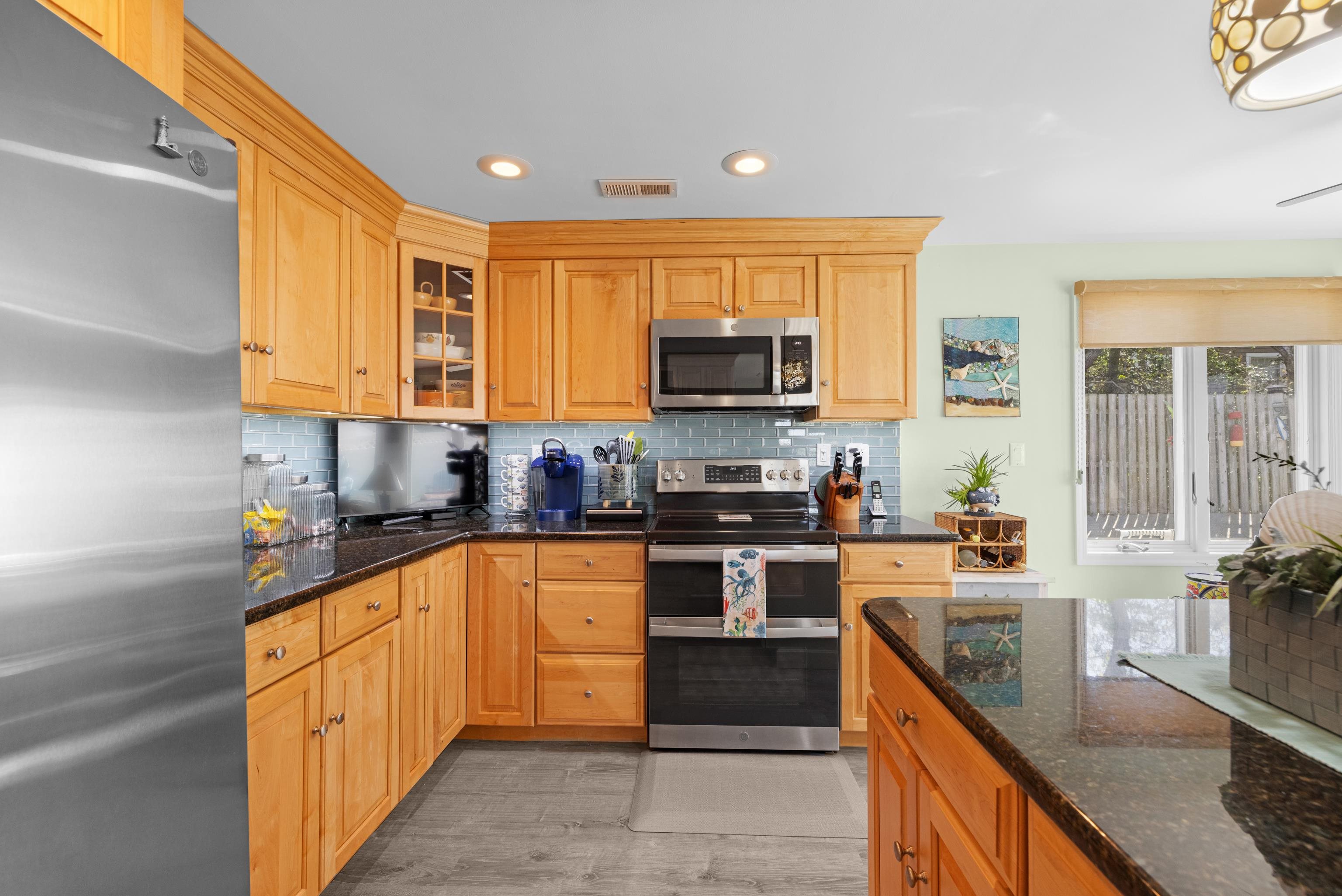 14 Pinewood Road Cape May, NJ 08204 - Photo 7 of 46