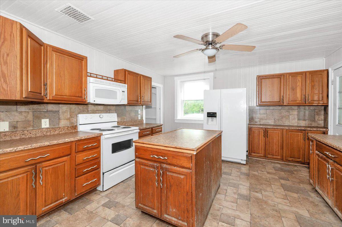 576 Halltown Road Harpers Ferry, WV 25425 - Photo 24 of 63