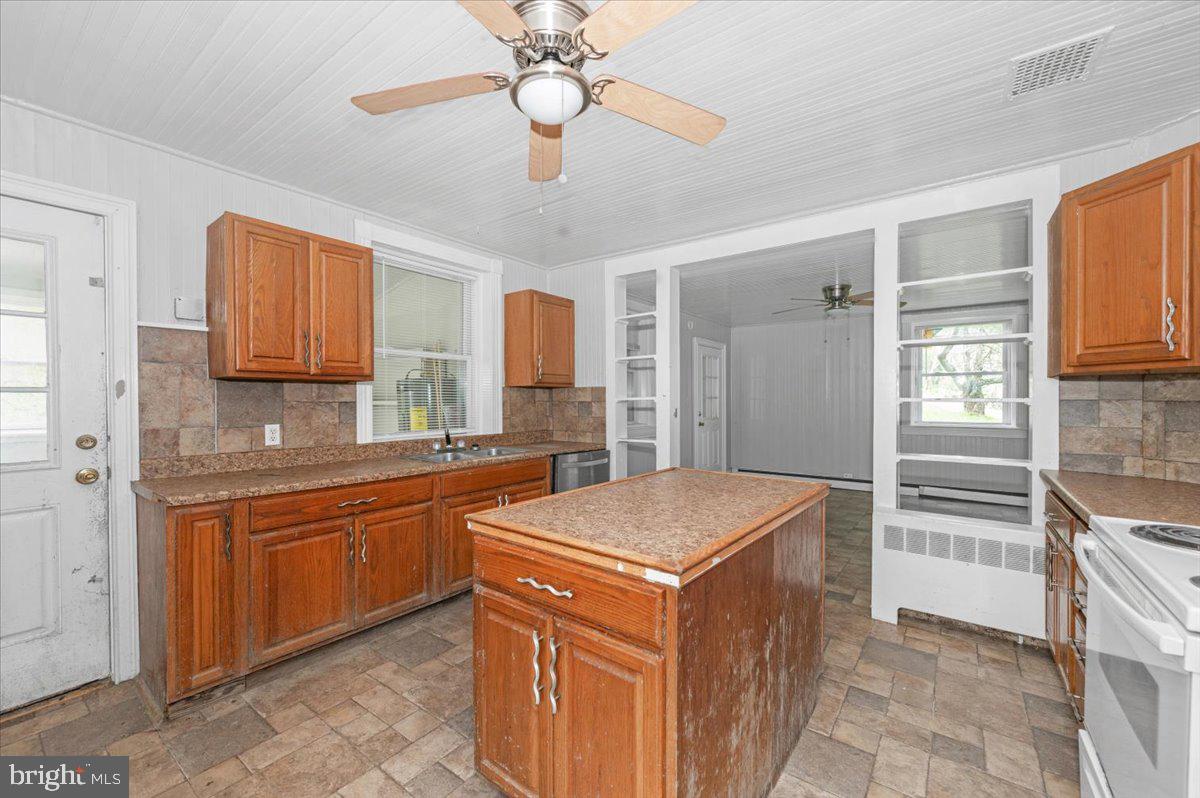 576 Halltown Road Harpers Ferry, WV 25425 - Photo 27 of 63