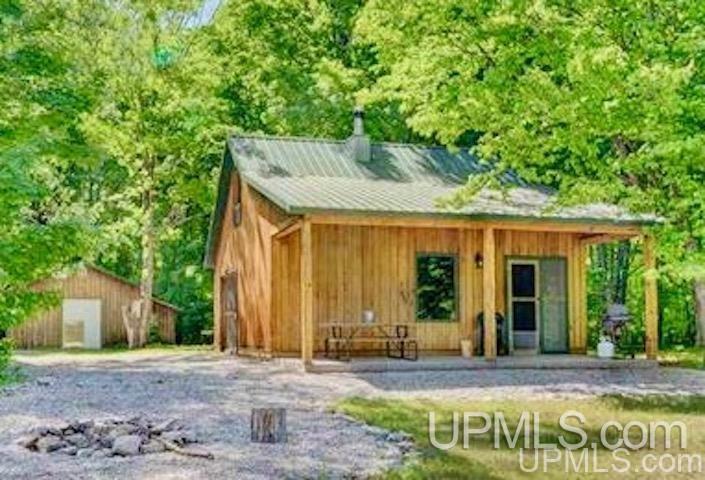 11084 Ridge Road Manistique, MI 49854 - Photo 1 of 22