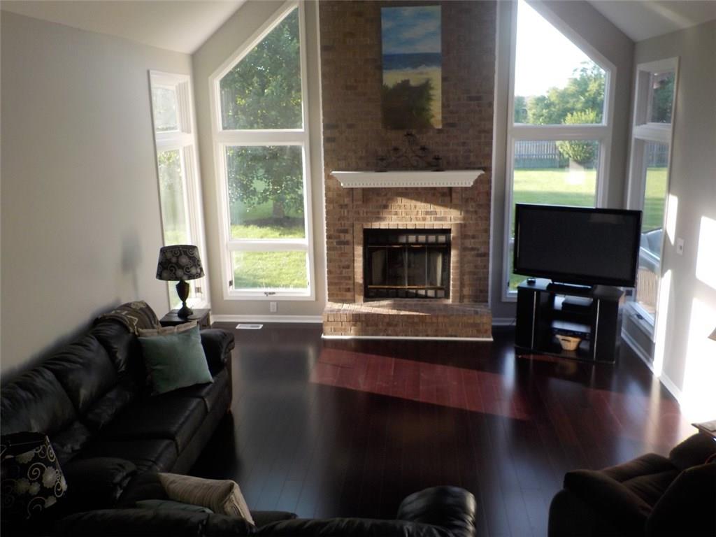 342 Hearthstead Way Pendleton, IN 46064 - Photo 5 of 14 Gallery Image 5