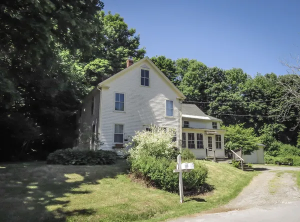 $399,000 | 25 Charles Street, Belfast, ME 04915
