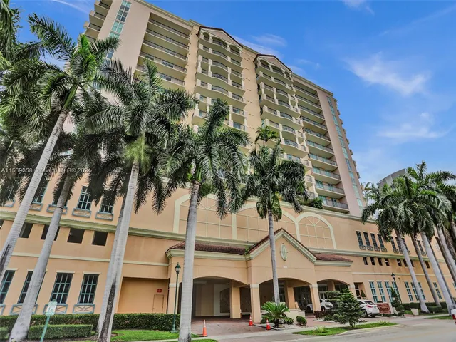 $7,900 | 17555 Atlantic Boulevard, Unit 1101, Sunny Isles Beach, FL 33160