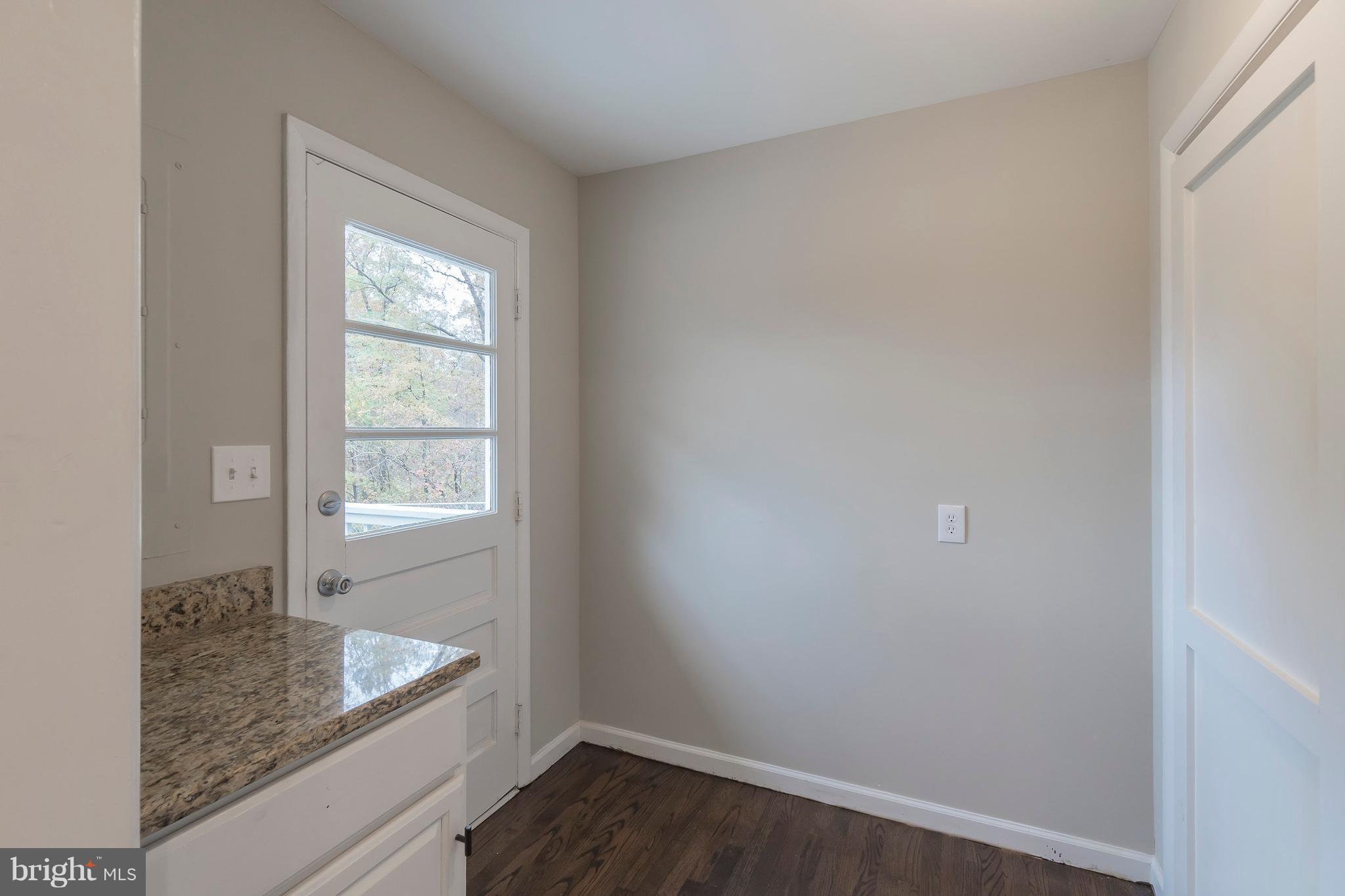 5790 Partlow Road Partlow, VA 22534 - Photo 21 of 30 Interior (General)