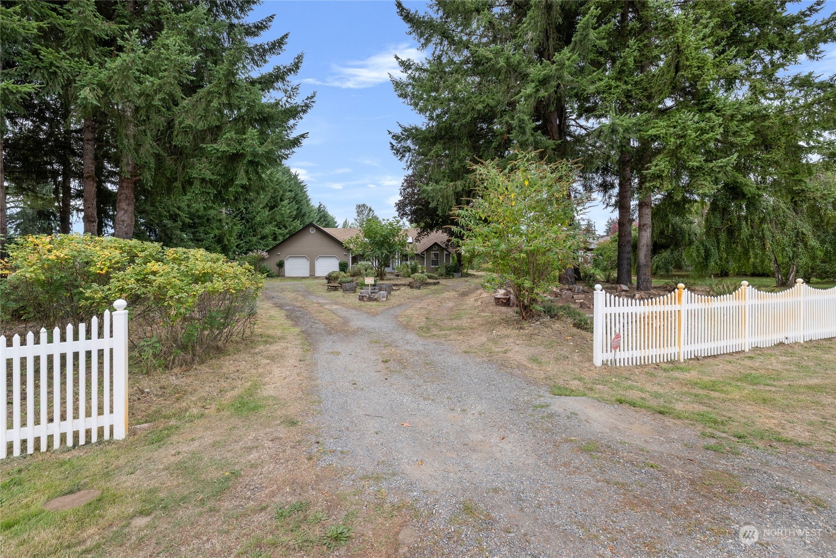 7507 Johnson Road Southeast Olympia, WA 98513 - Photo 3 of 25 Gallery Image 3