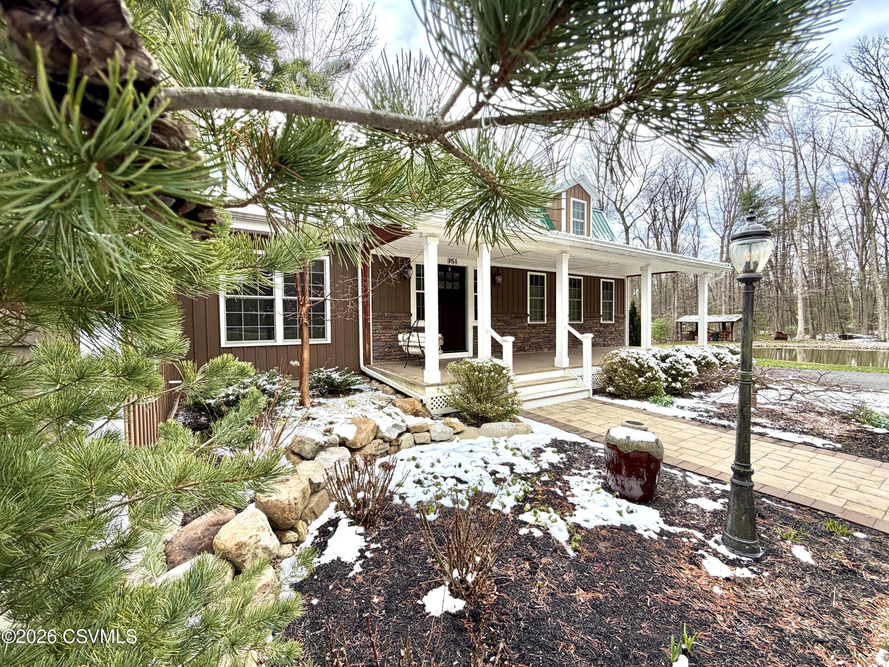 951 Mountain Road Richfield, PA 17086 - Photo 3 of 93