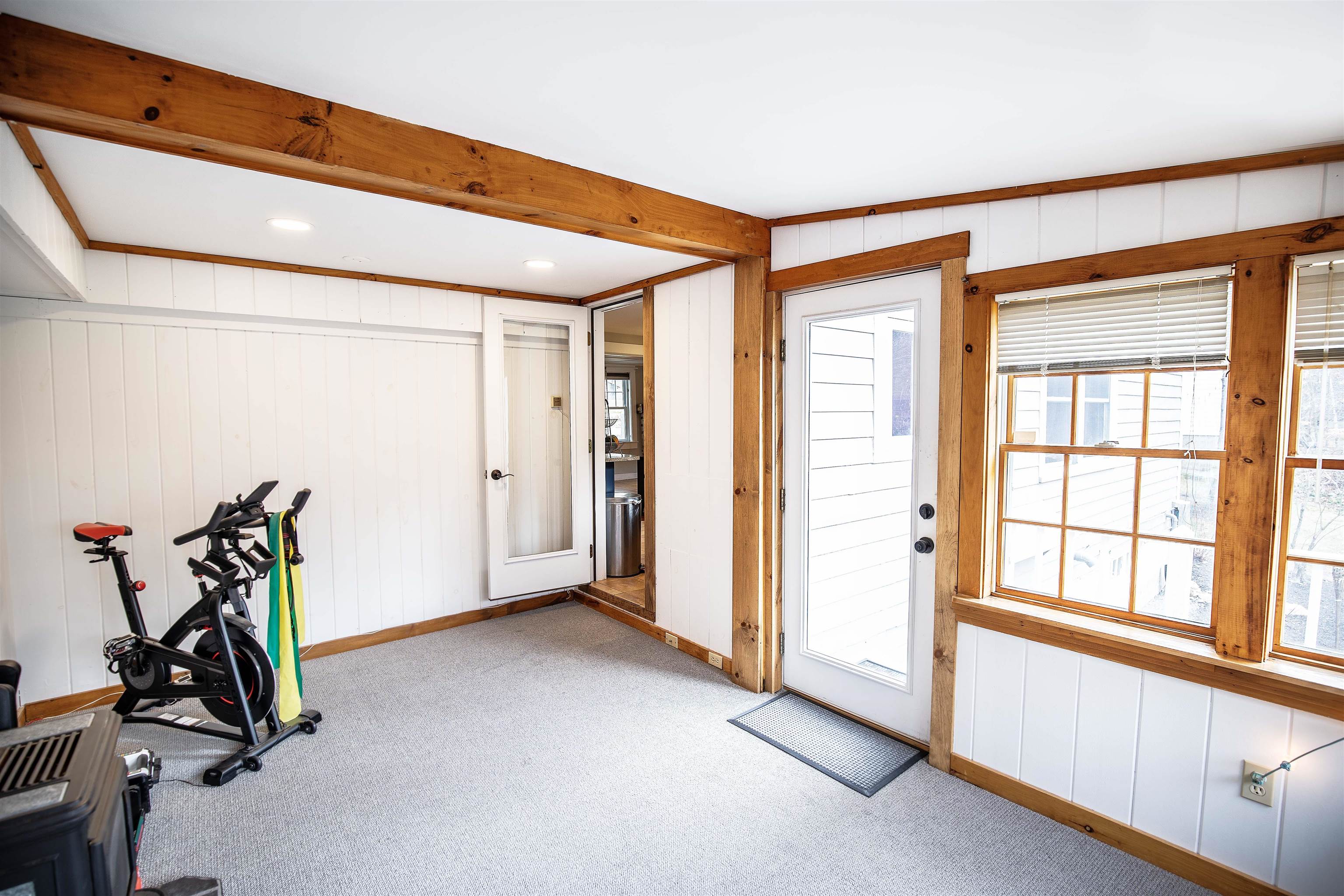 544 Upper Straw Road Hopkinton, NH 03229 - Photo 11 of 39 Gallery Image 11