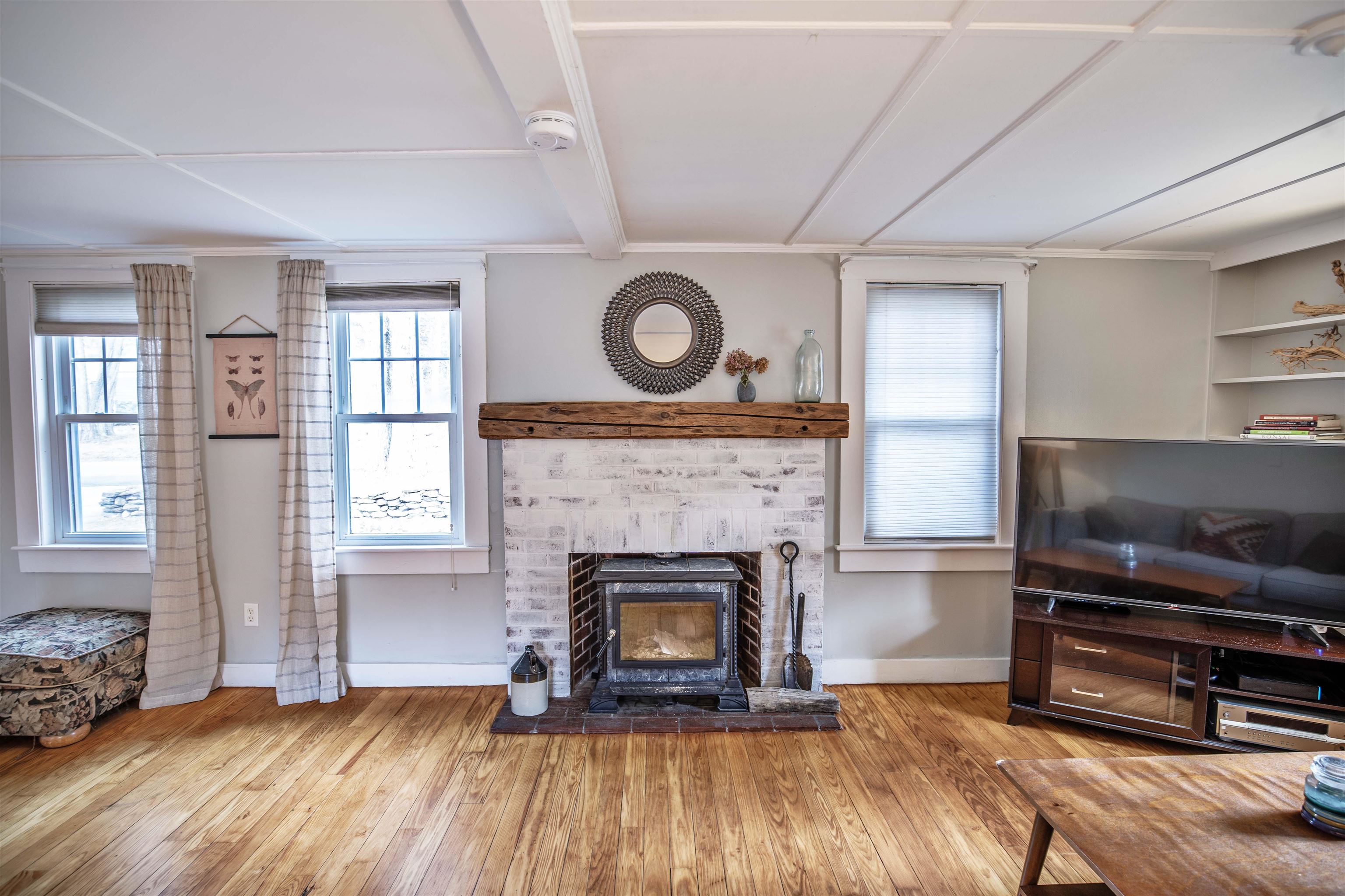 544 Upper Straw Road Hopkinton, NH 03229 - Photo 13 of 39 Gallery Image 13