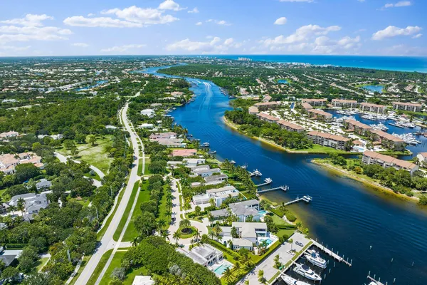 $12,750,000 | 14646 Watermark Way, Palm Beach Gardens, FL 33410