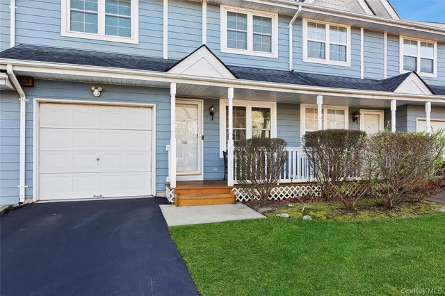 $480,000 | 106 Northwood Boulevard, Central Islip, NY 11722