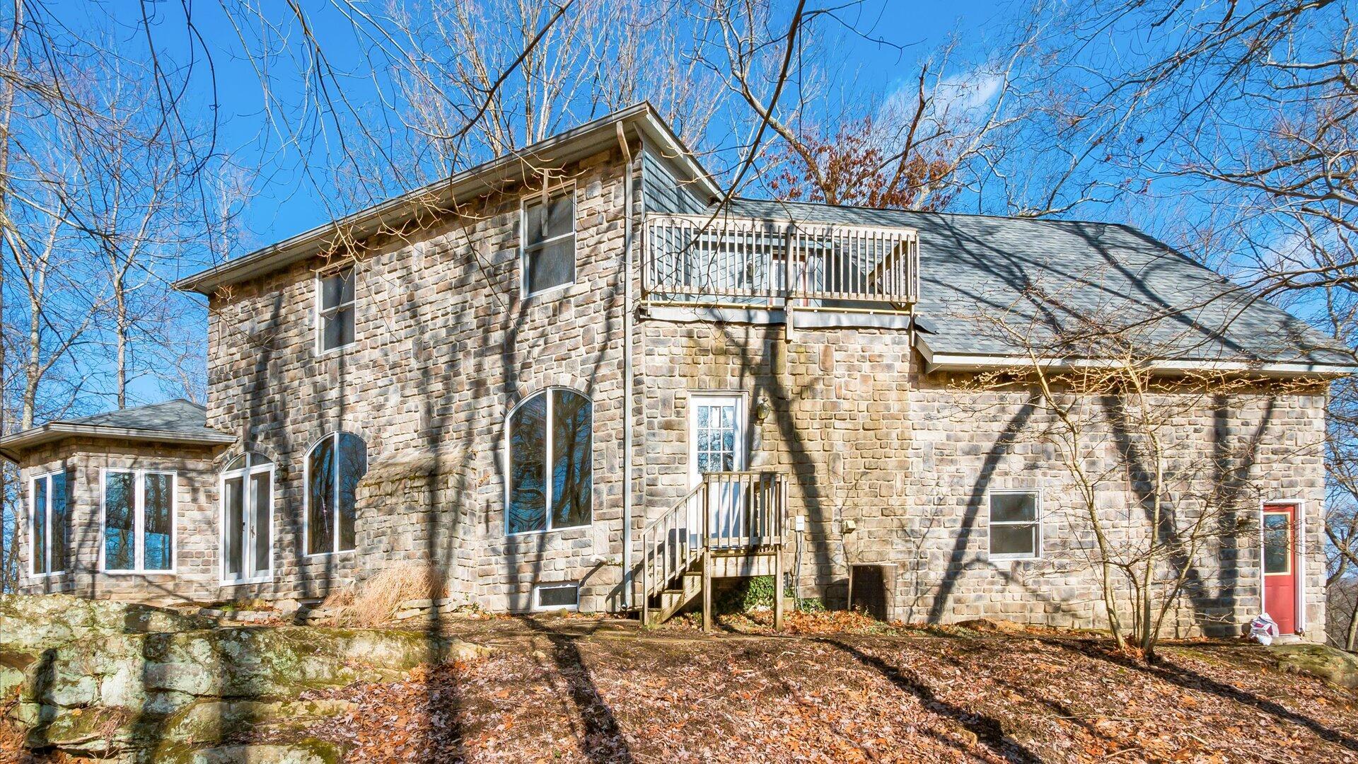 18988 Claypool Road Nashport, OH 43830 - Photo 6 of 50 Back 1