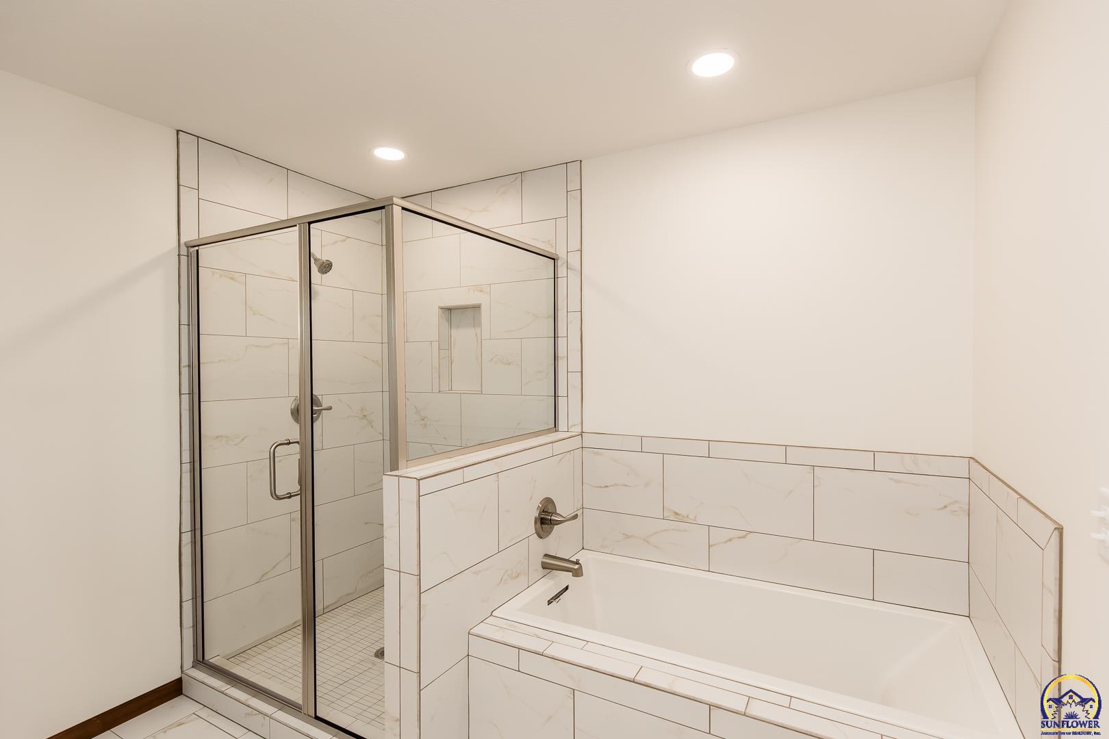 6530 Northwest Rossville Road Rossville, KS 66533 - Photo 19 of 88