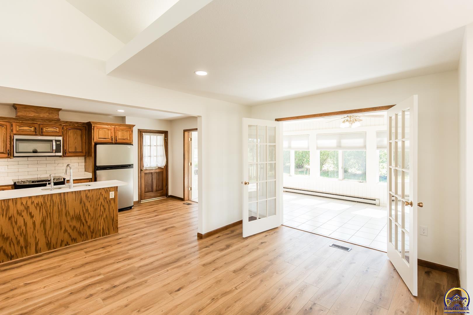 6530 Northwest Rossville Road Rossville, KS 66533 - Photo 4 of 88