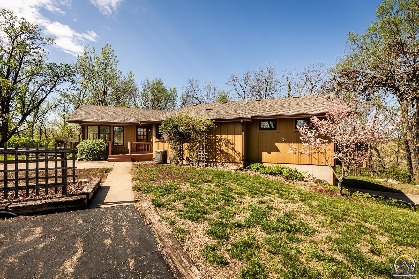 6530 Northwest Rossville Road Rossville, KS 66533 - Photo 45 of 88