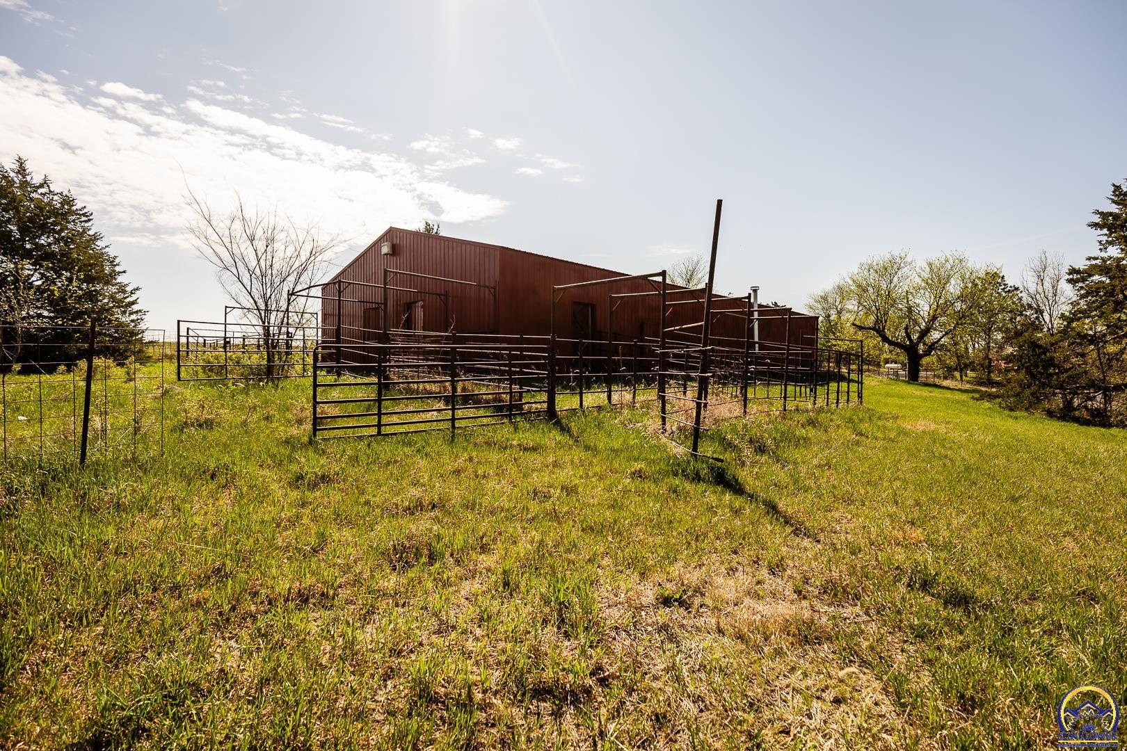 6530 Northwest Rossville Road Rossville, KS 66533 - Photo 63 of 88