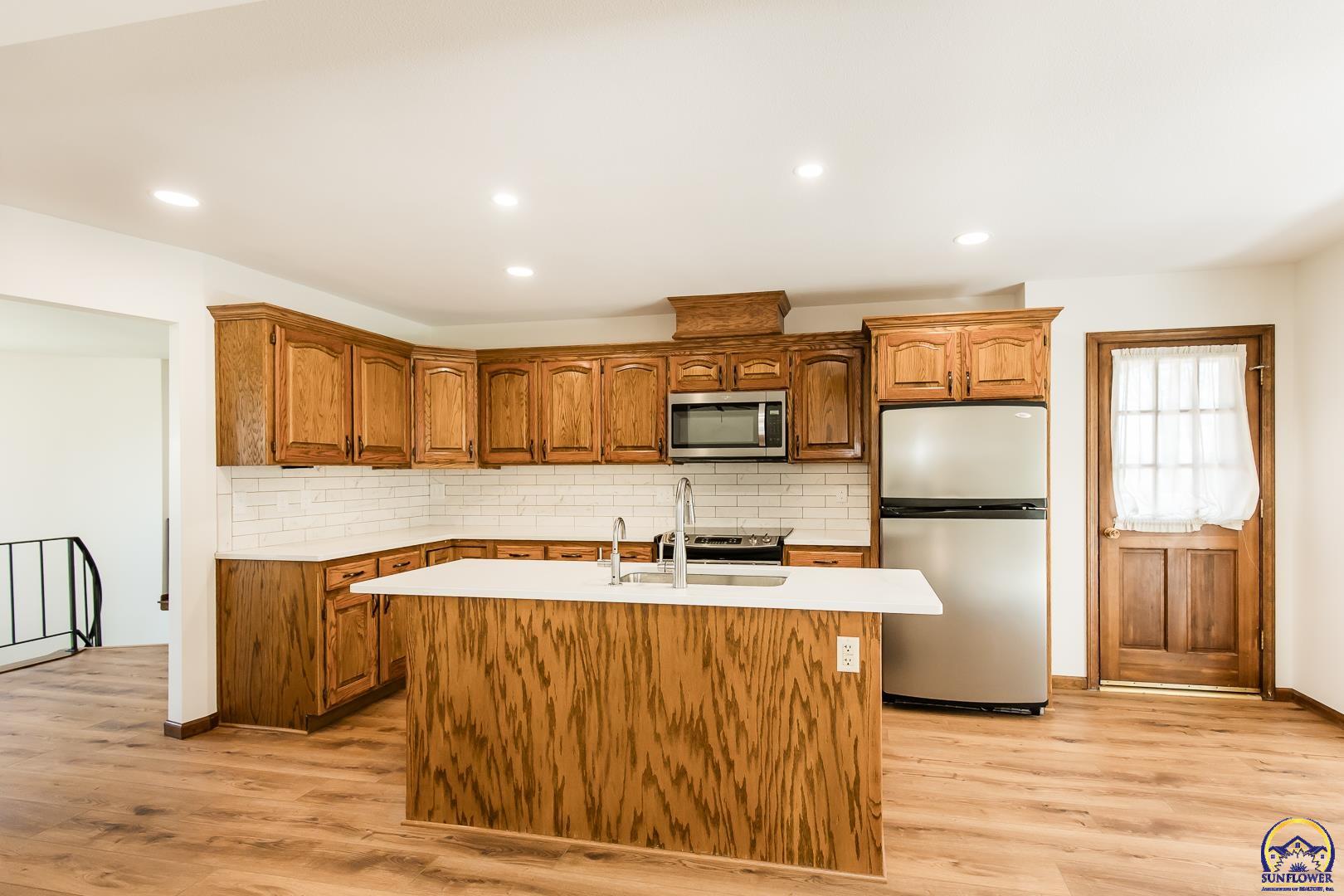 6530 Northwest Rossville Road Rossville, KS 66533 - Photo 8 of 88