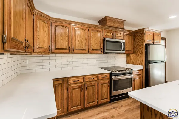 $598,750 | 6530 Northwest Rossville Road, Rossville, KS 66533