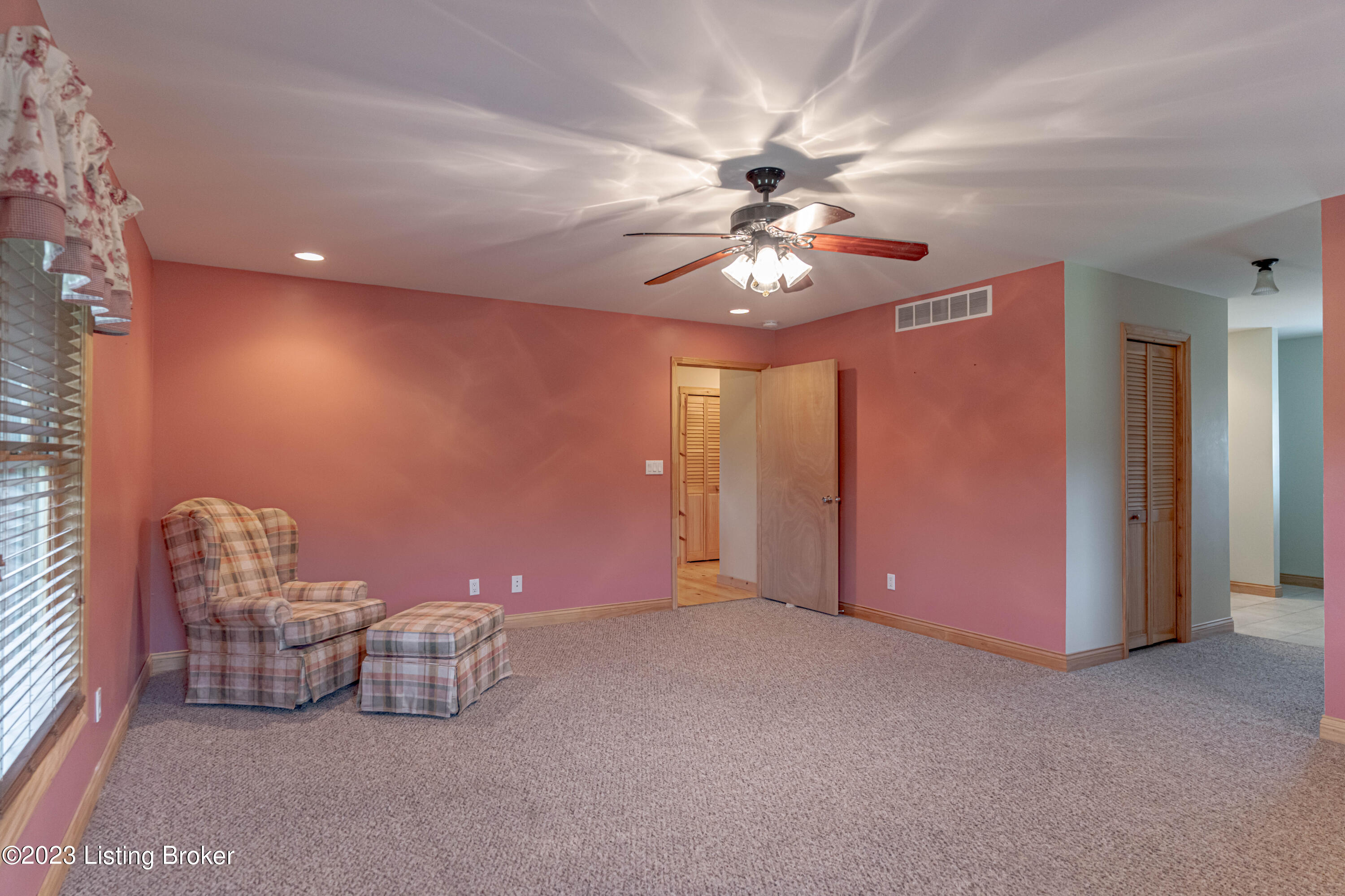 9077 Mt Eden Road Waddy, KY 40076 - Photo 33 of 67 DSC03690